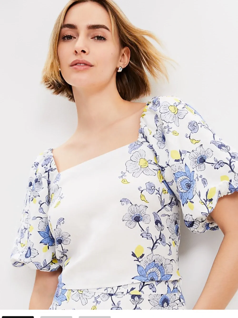 Loft  Floral Puff-Sleeve Top - White/Blue/Yellow Crop, NWT  Sz 00 Casual